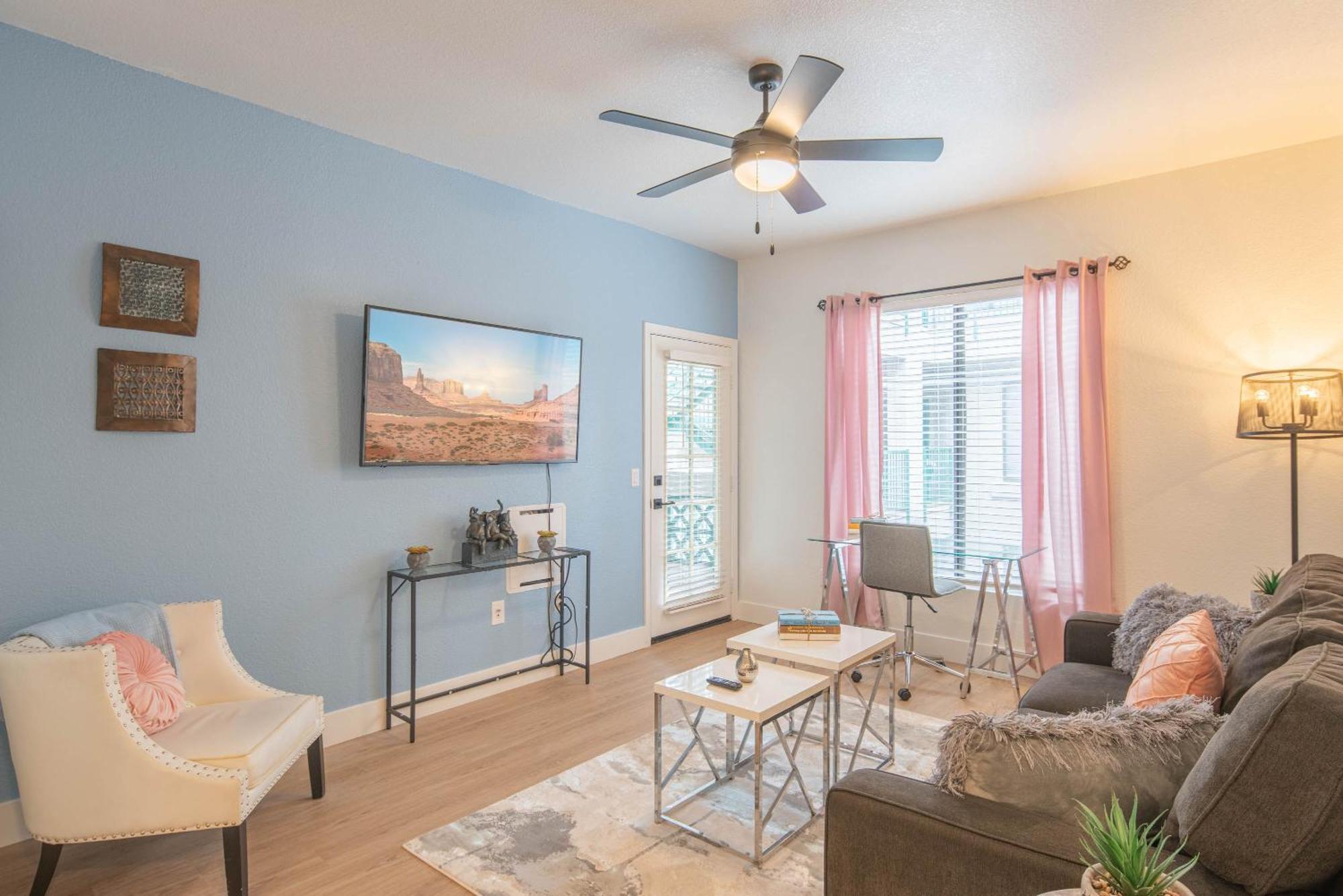 Appartamento Exclusive-Walk To Golf, Shopping & Dining-King Bed N268 Scottsdale Esterno foto